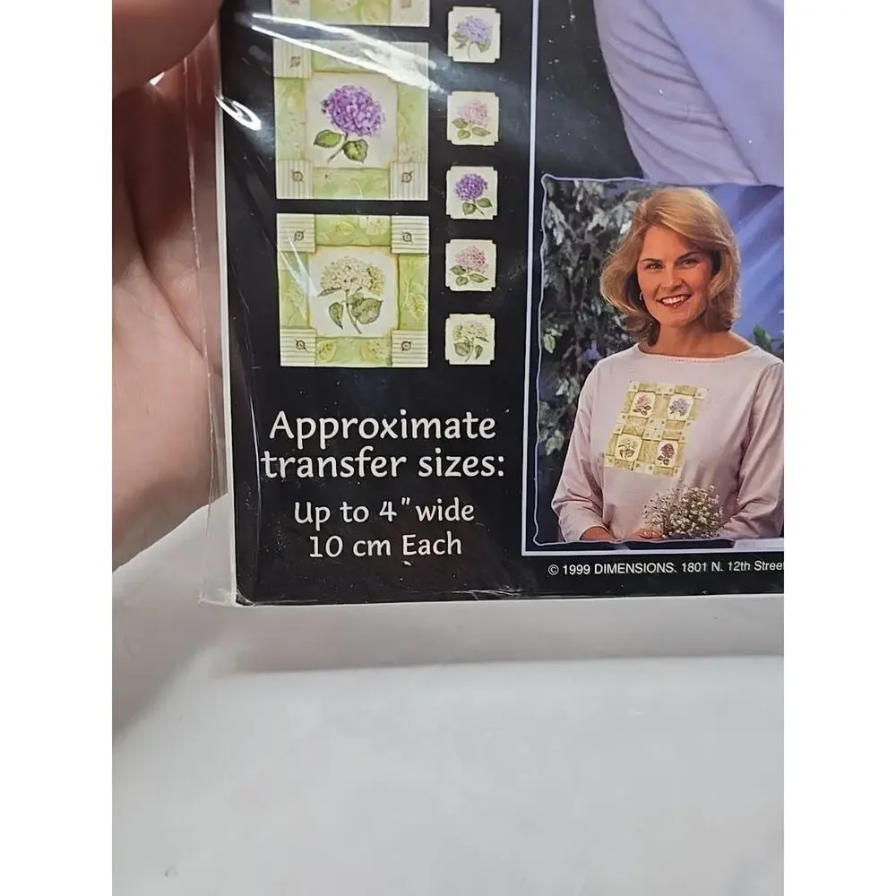 1999 Dimensions Fashion Art Full Color Iron-On Transfer Misty Hydrangeas 80581